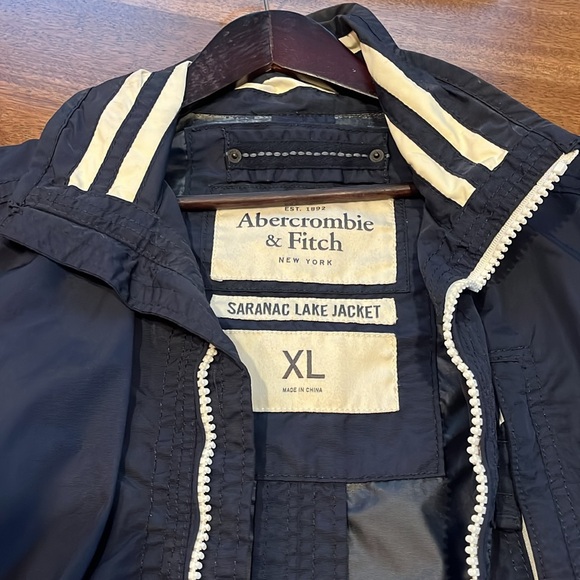 Abercrombie & Fitch Men's Navy Jacket with White Accents Saranac Lake Size XL - Picture 2 of 6